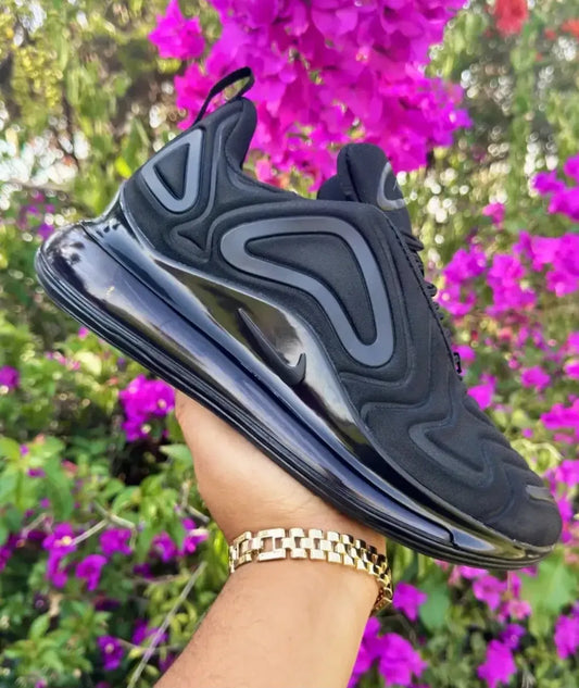 Nike Air Max 720 Tortuga Negros "Total Black"
