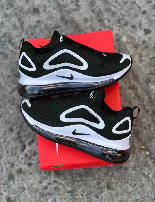 Nike Air Max 720 Tortuga Negros "Black/White"