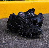 Nike Shox TL Negros "Black"