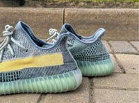 Yeezy Boost 350 V2 Azules — "Ash Blue"