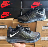 Nike x Stüssy Air Max 2013 — Negros con Verde